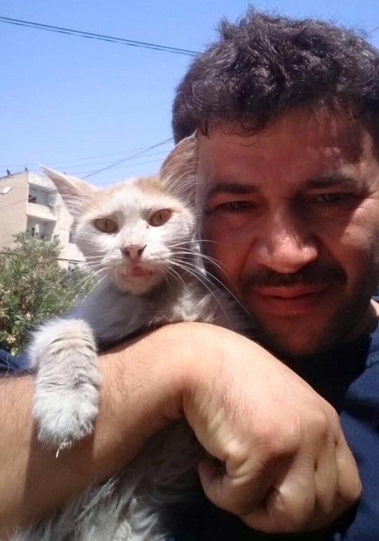 aleppo-cat-man-02