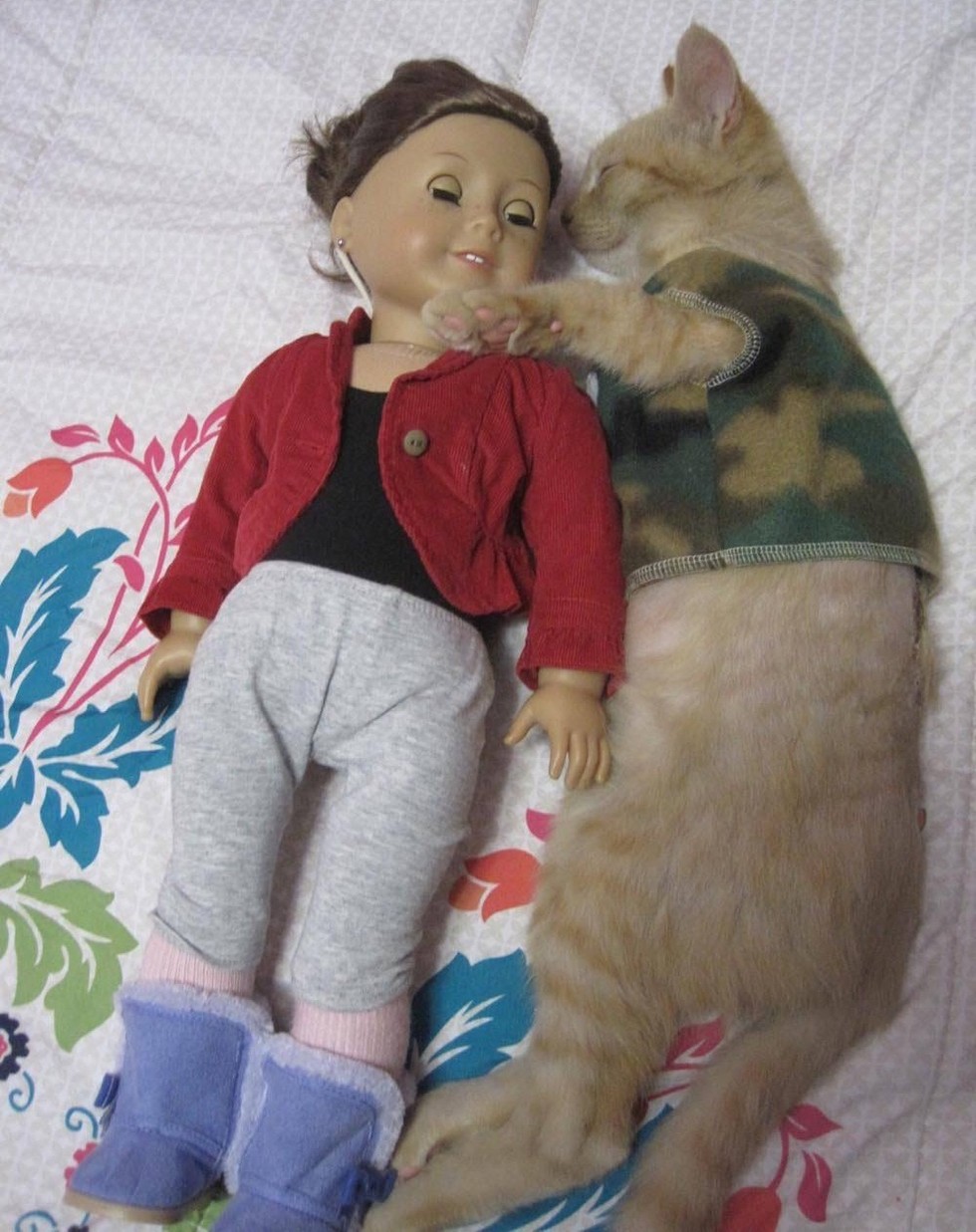 cat-doll-love-03