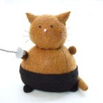 cat-pin-cushion-06