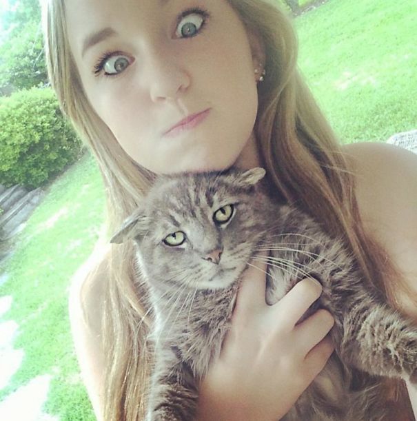 cats-dont-like-selfies-5