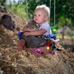 babies-with-cats-27